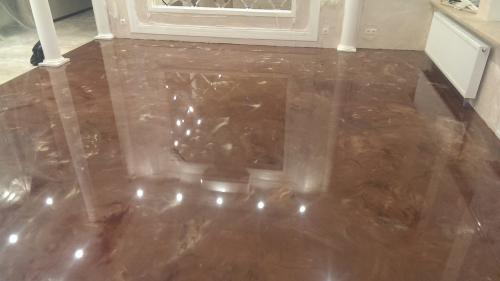 Наливной пол на деревянное основание. Плюсы наливного пола для деревянного основания