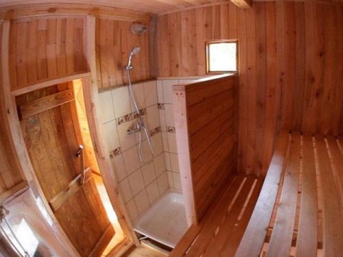 Как расположить полки и печь в парной 3 на 2 метра, чтобы максимально использовать пространство. 3 на 4