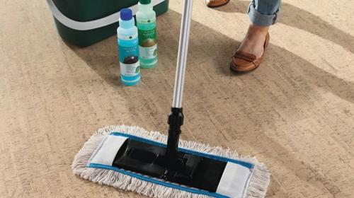 Можно ли использовать любые средства для мытья пробкового пола. Советы по уходу за пробковым полом