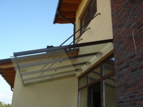 Как сделать навес к дому своими руками. Пристроенный к дому или отдельно стоящий навес? 20 Как сделать навес к дому своими руками. Пристроенный к дому или отдельно стоящий навес? 20