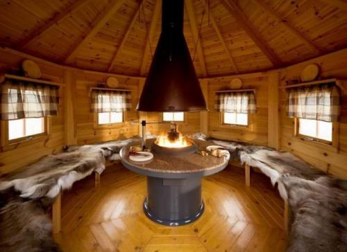 Как организовать внутреннее освещение в закрытой беседке с мангалом и барбекю