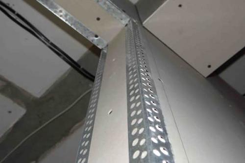 Как шпаклевать гипсокартон под обои. Стартовая шпаклевка