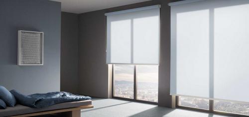 Рулонные шторы в современном интерьере. Рулонные шторы — плюсы и минусы установки рулонных штор. Выбор материалов, креплений и типов рулонных штор (фото + видео)