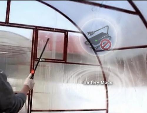 Чем обработать теплицу весной