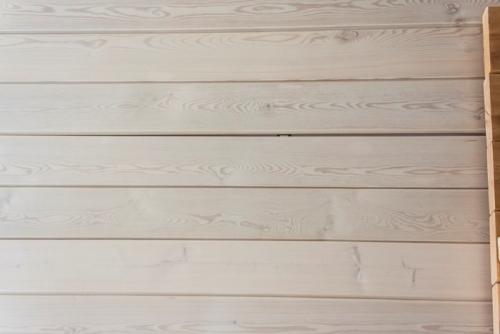 Какие недостатки имеет внутренняя отделка балкона деревянной вагонкой. 5 частых ошибок при отделке балкона вагонкой, которые влекут за собой неприятные последствия