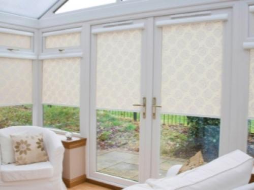 О рулонных шторах с направляющими на пластиковые окна. Как выбирать рулонные шторы 07 О рулонных шторах с направляющими на пластиковые окна. Как выбирать рулонные шторы 07