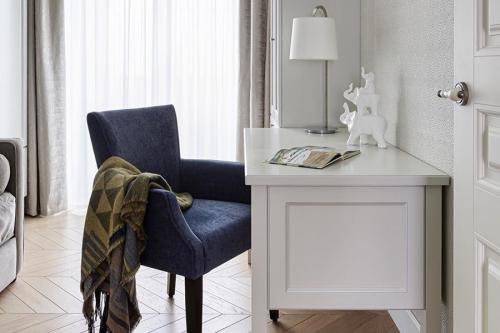 Какие цвета и материалы наиболее популярны в дизайне детской комнаты для мальчиков 2024. Стили дизайна детской комнаты в 2024 году