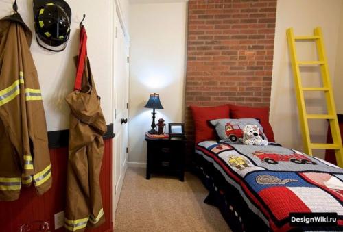 Создание уютного пространства: дизайн детской для мальчика 2024 08