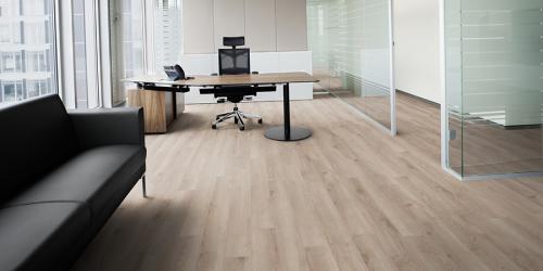 Уверенный шаг к идеальной поверхности: как выровнять пол под линолеум самостоятельно 06