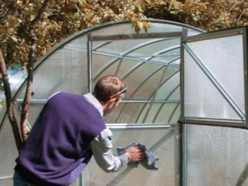 Что делать с теплицей осенью. Добавление статьи в новую подборку 03