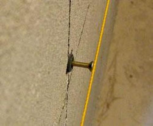 Крепление гвл к стене без каркаса. Как крепить гипсокартон к стене без профиля и обрешетки