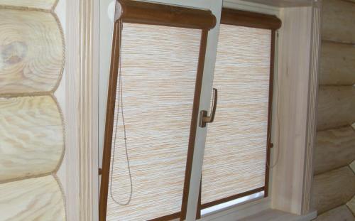 Как крепить рулонные шторы саморезами. Варианты крепления рулонных штор на пластиковые окна или к стене