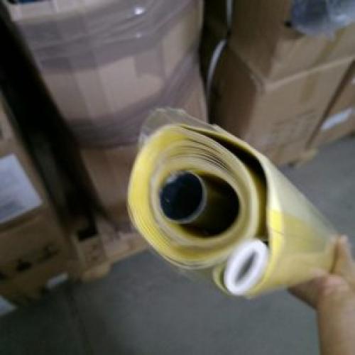 Как крепить рулонные шторы из светофора. В Светофор завезли рулонные шторы и солнцезащитные системы для окон