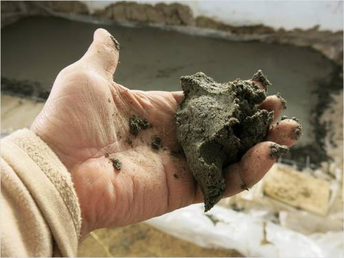 Полусухая стяжка пола своими руками: пошаговая инструкция 09