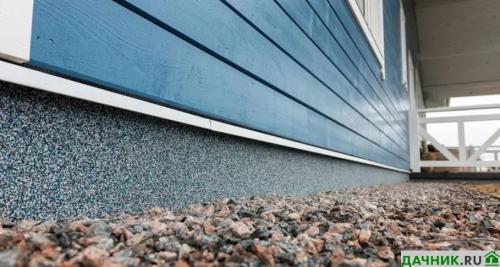 Отмостка вокруг старого дома. Как правильно сделать отмостку вокруг дома своими руками быстро и недорого?