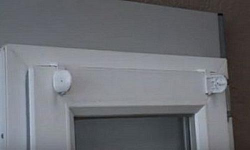 Крепление рулонных штор на окно. Конструкция мини штор 12 Крепление рулонных штор на окно. Конструкция мини штор 12