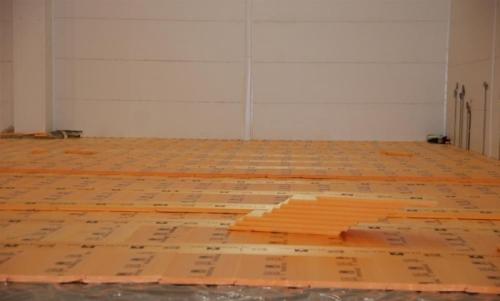 Какой шаг лаг должен быть для утепления пола Пеноплексом. Под стяжку