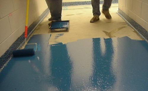 Краска для бетонного пола износостойкая. Какая краска по бетону для пола самая износостойкая?