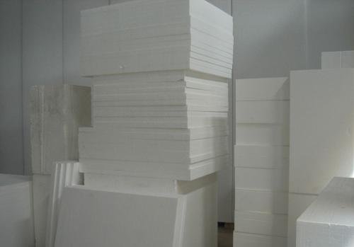 Разница утепление пенопластом 50 или 100. Плюсы и минусы пенопласта