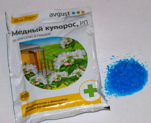 Обработка теплицы осенью народными средствами. Обработка химическими препаратами